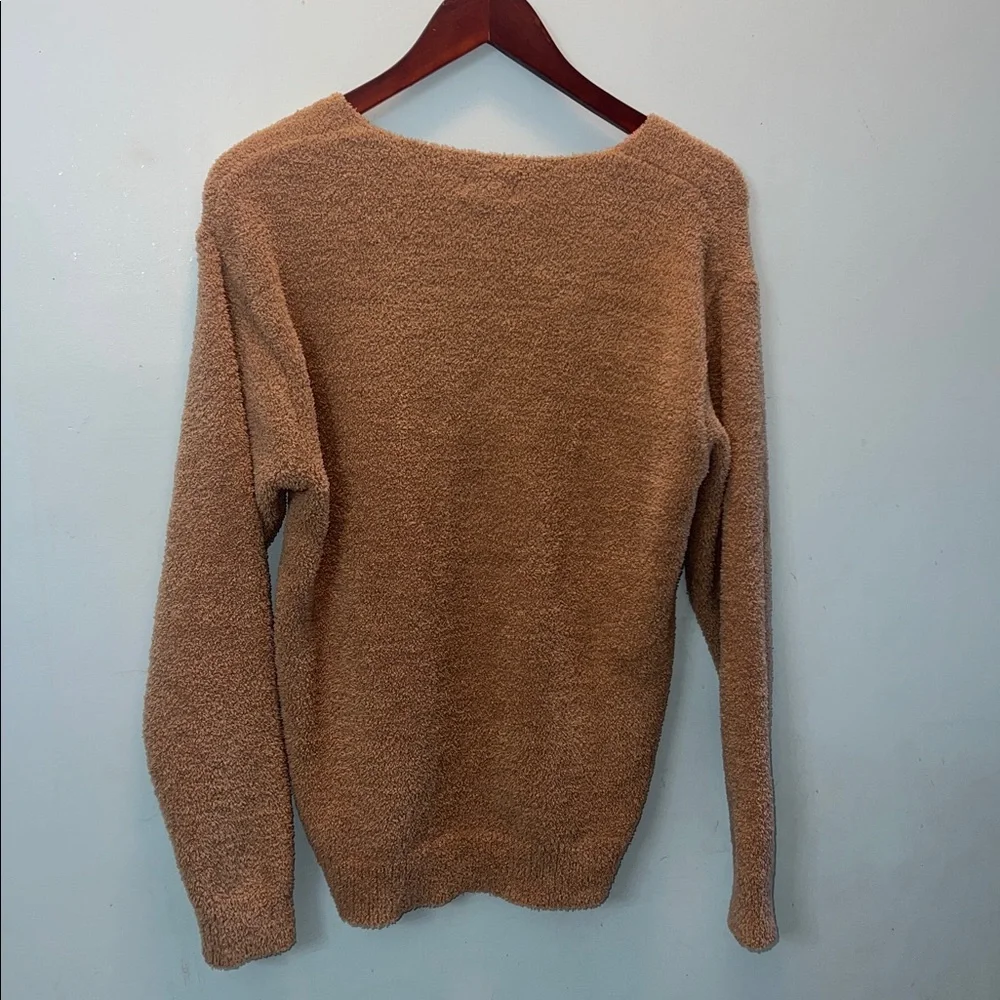 Softies top and bottom- V-Neck Women's cozy lounge set in camel color-never worn - Picture 4 of 6